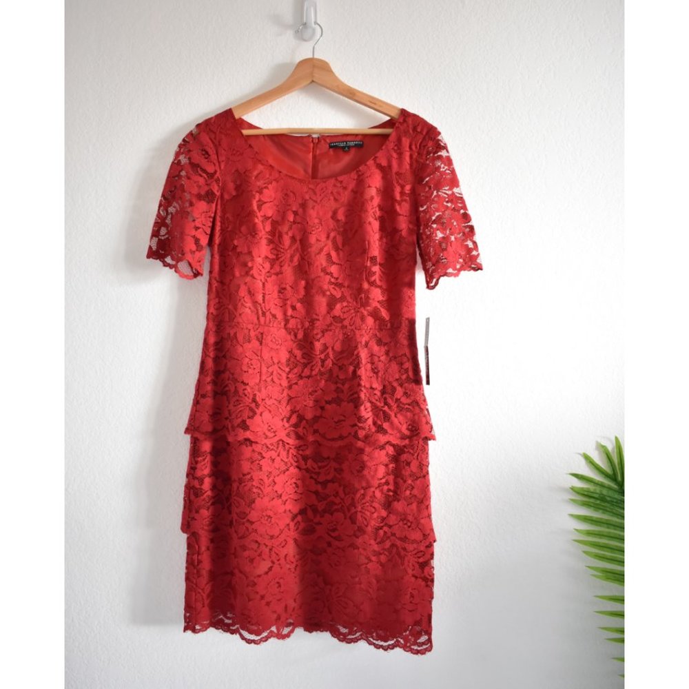 Tahari Levine Isabella DeMarco Short Sleeve Lace Party Dress
